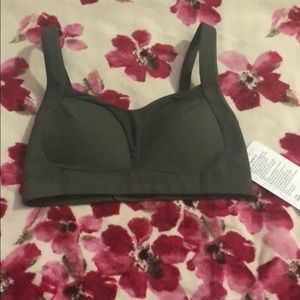 Lulu Lemon Ta Ta Tamer